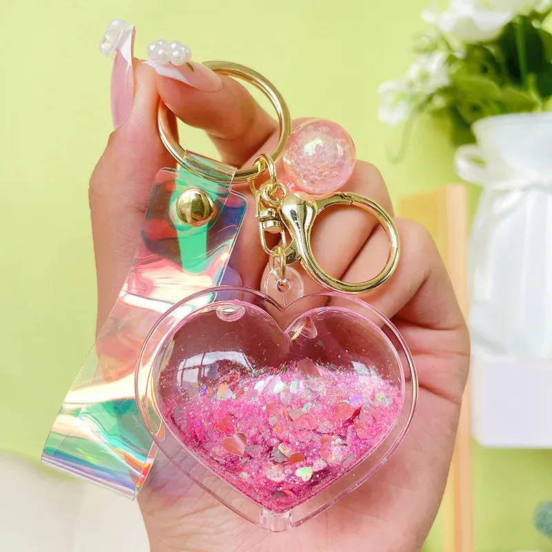 ✨ Adorable Quicksand Heart Keychain 💖 Trendy Mini Bag Charm for Couples 🌈