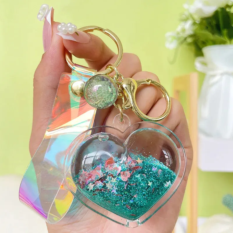 ✨ Adorable Quicksand Heart Keychain 💖 Trendy Mini Bag Charm for Couples 🌈