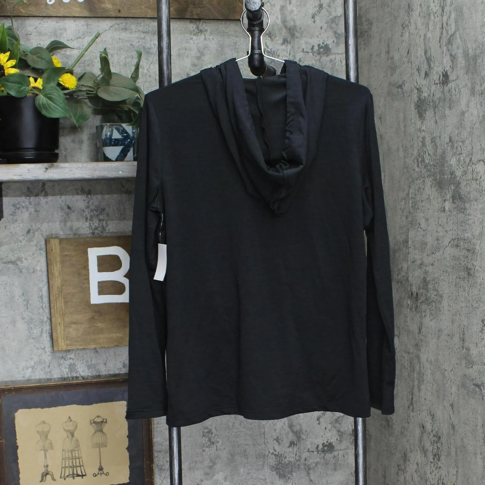 32 Degrees Womens Lightweight Hoody with UPF 40  1404696 Black M