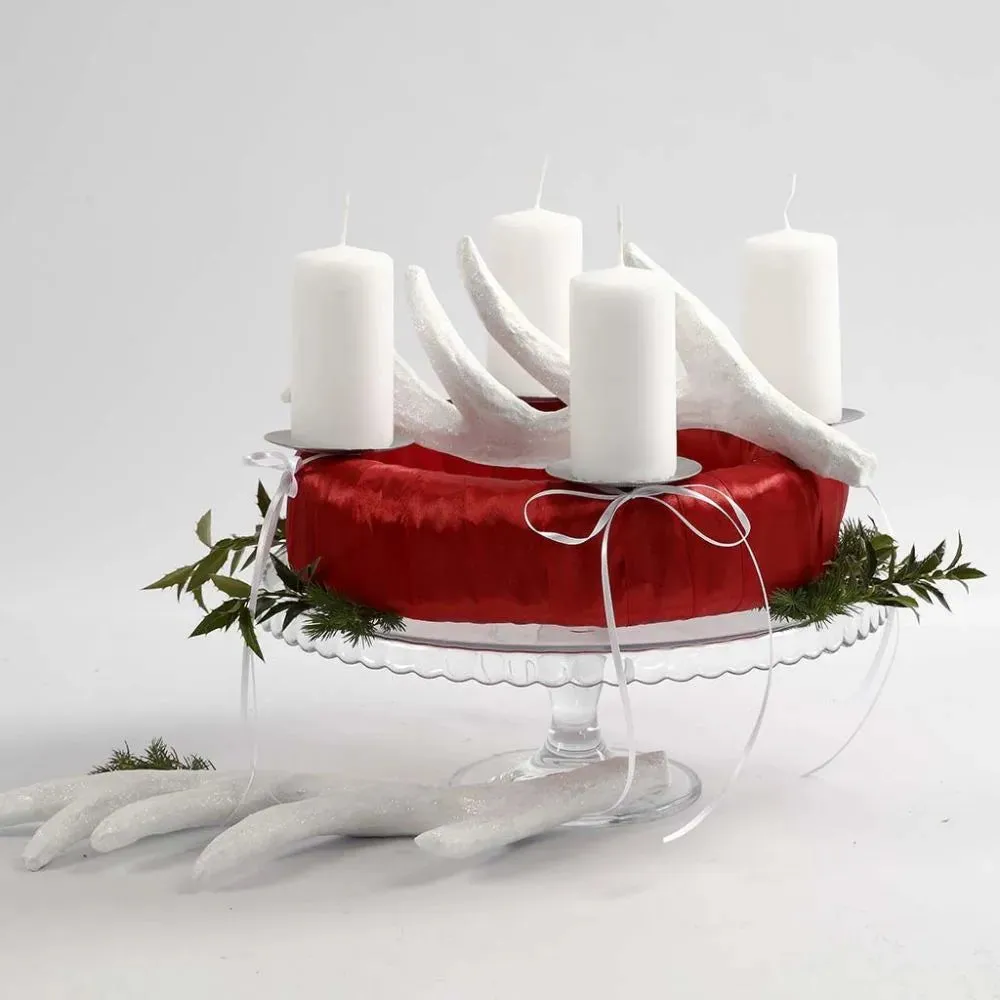 4 x Metal Round Shape Candle Holders With Spear For Christmas Decorations D: 7cm