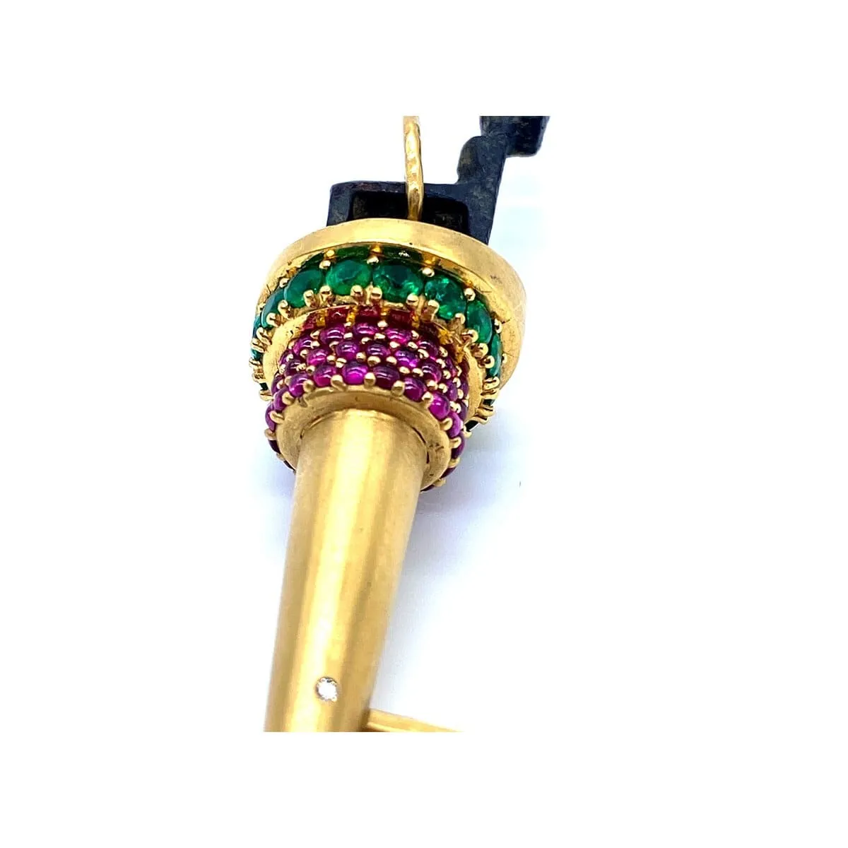 Antiquity Cosmetic Stopper Pendant