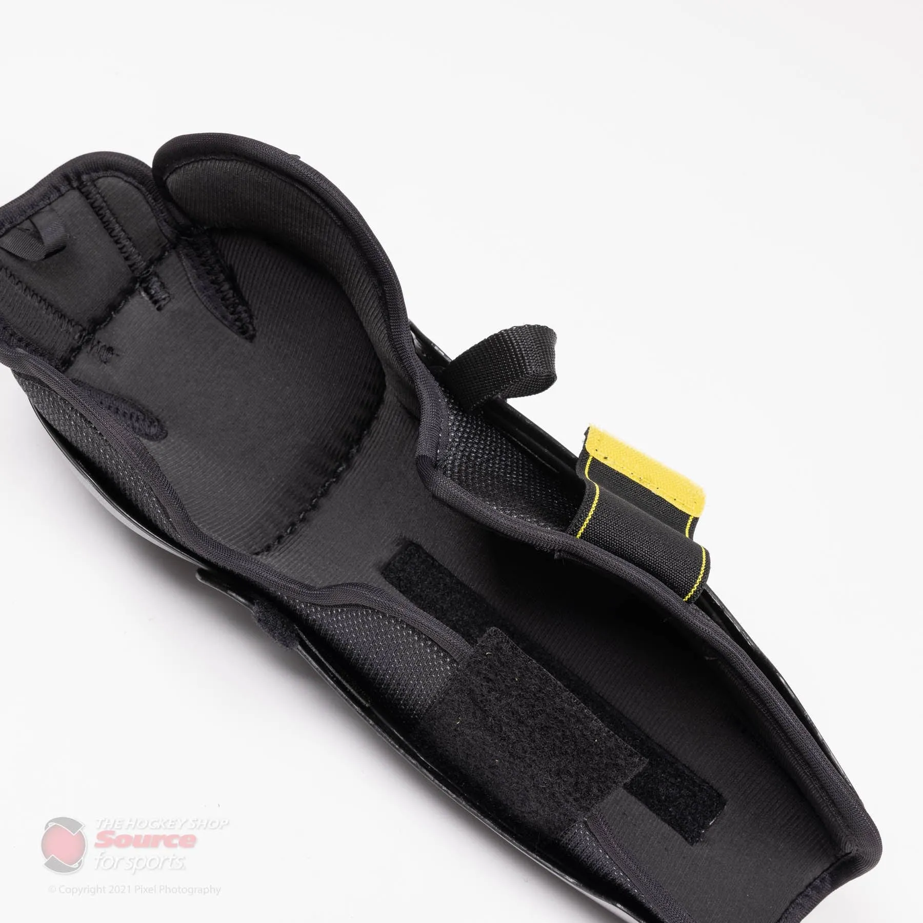 CCM Tacks 9550 Junior Hockey Shin Guards