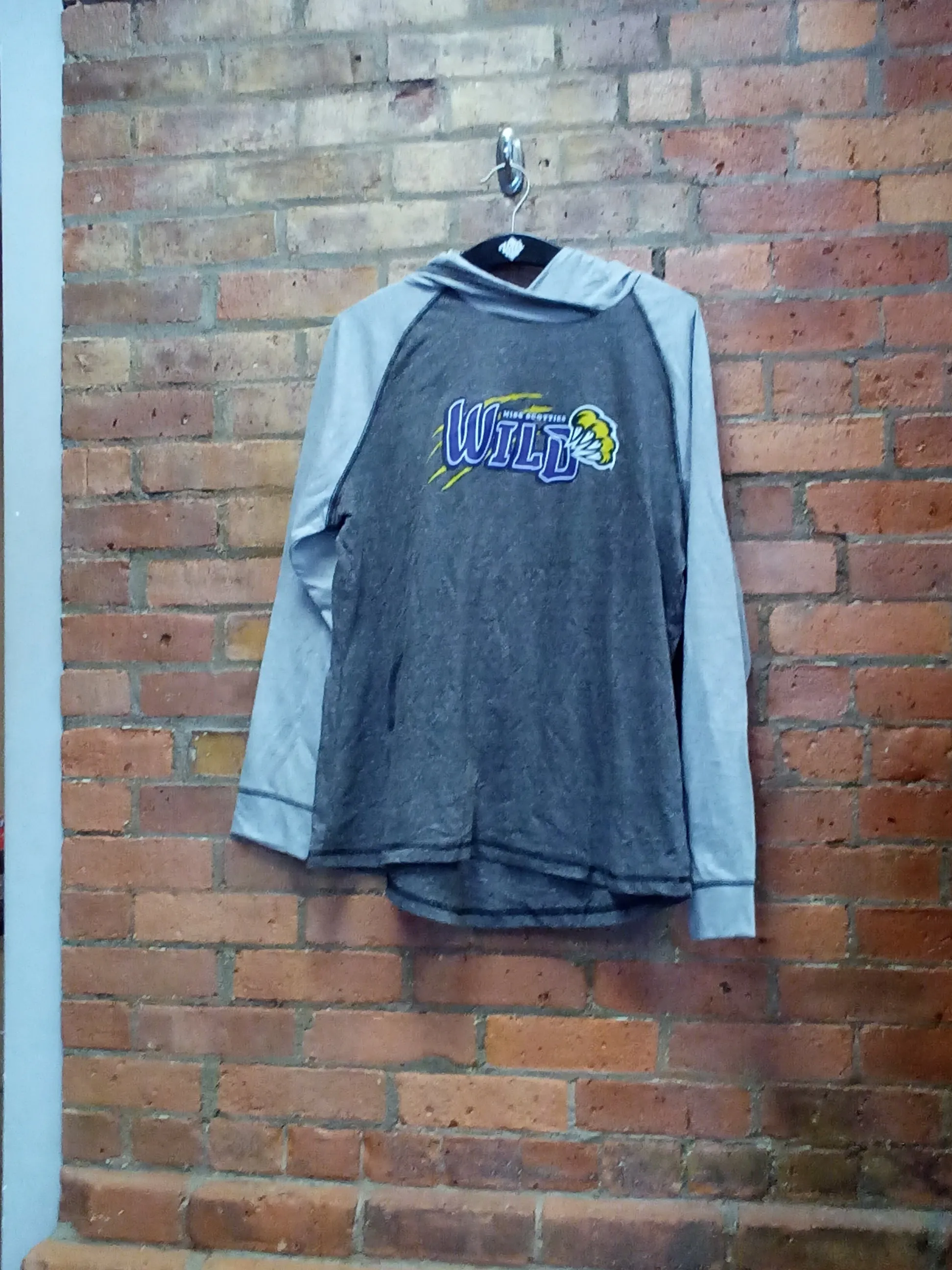 CLEARANCE - Miss Scotties Wild Lightweight Hooded Shirt - Size XL