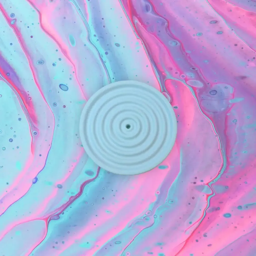Colorful Concrete Round Mini Incense Holders: Off White / Matte