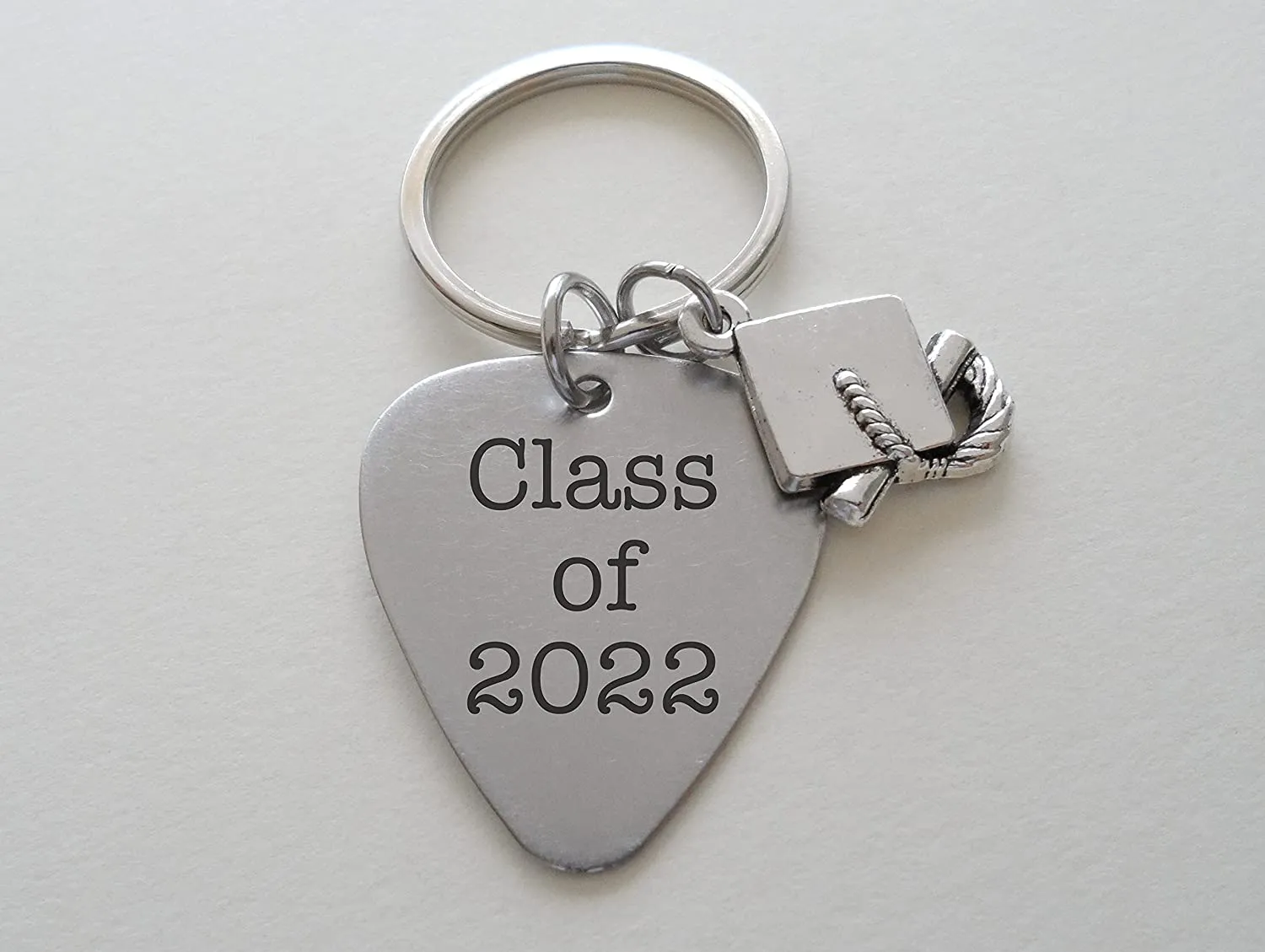 Custom Engraved Graduation Metal Guitar Pick Keychain with Graduate Cap Charm, Class of 2025 Personalized Graduate Keychain, Gift for Graduate