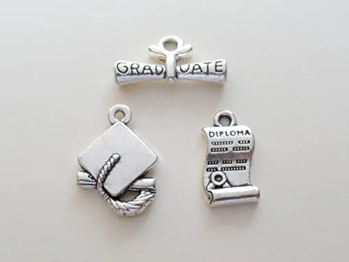 Custom Engraved "Class of 2025" and Name on Penny Keychain with Compass Charm, Personalized Graduate Keychain, For Graduation