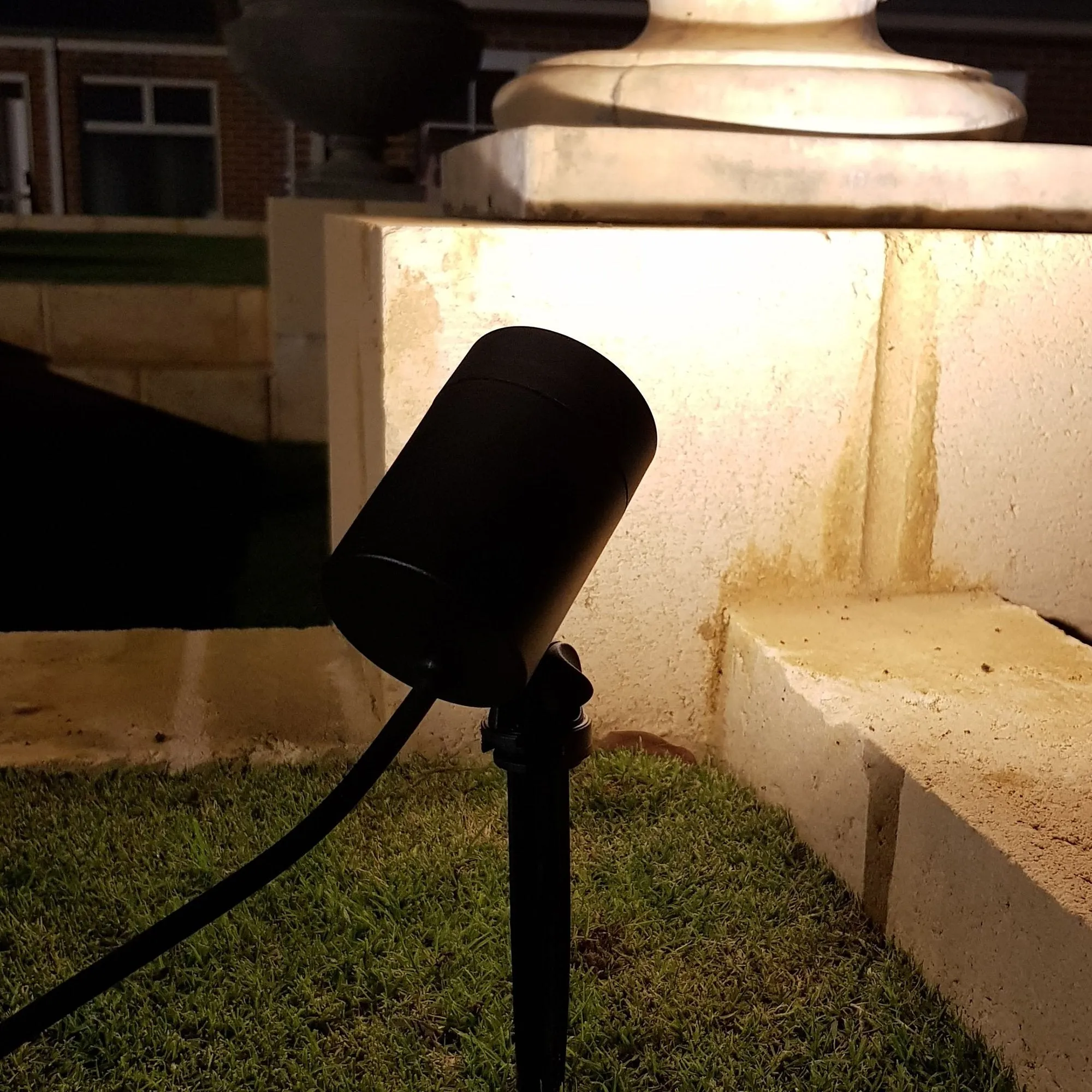 Ellumiere Small Spotlight Starter Kit