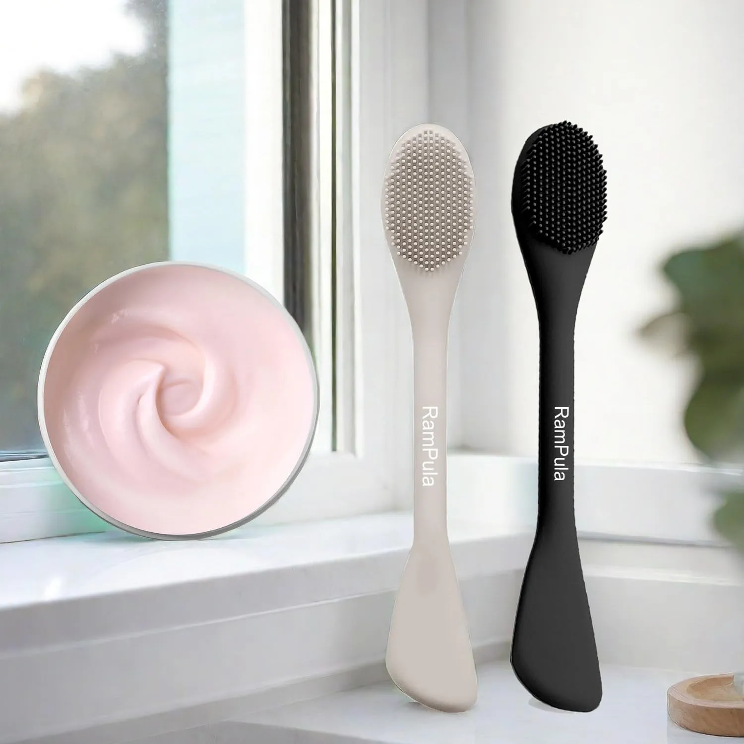 Face Mask Brush Applicator, Mask Brushes For Facials Cleansing & Exfoliating, Facial Clay Mask Applicator Tool Silicone Mask Spatula Cream Skincare For Apply Cream, Lotion, Mud, Clay (Black Starlight)