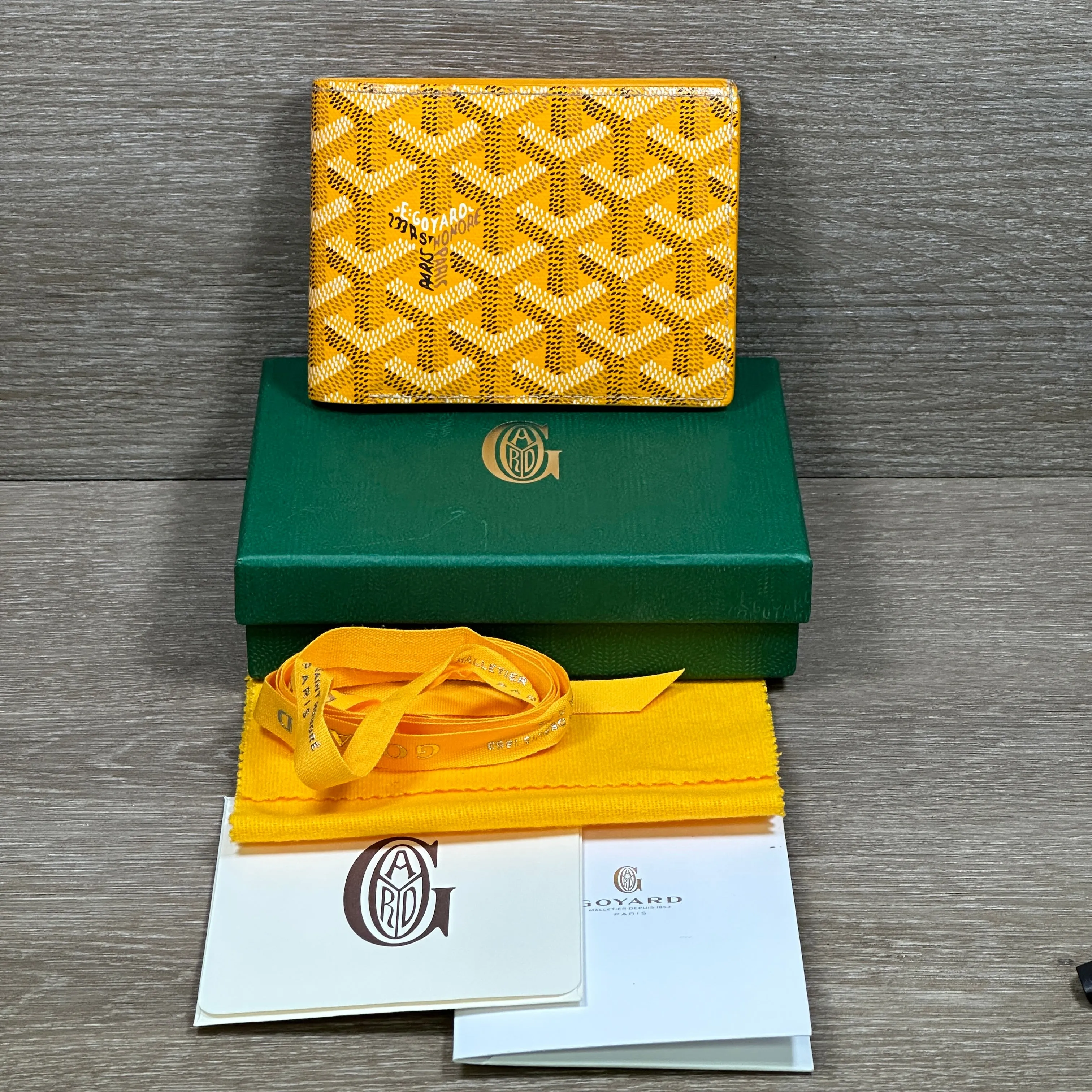 Goyard Victoire Wallet - Yellow