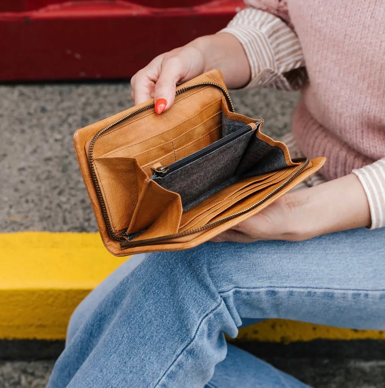 Harriet Wallet