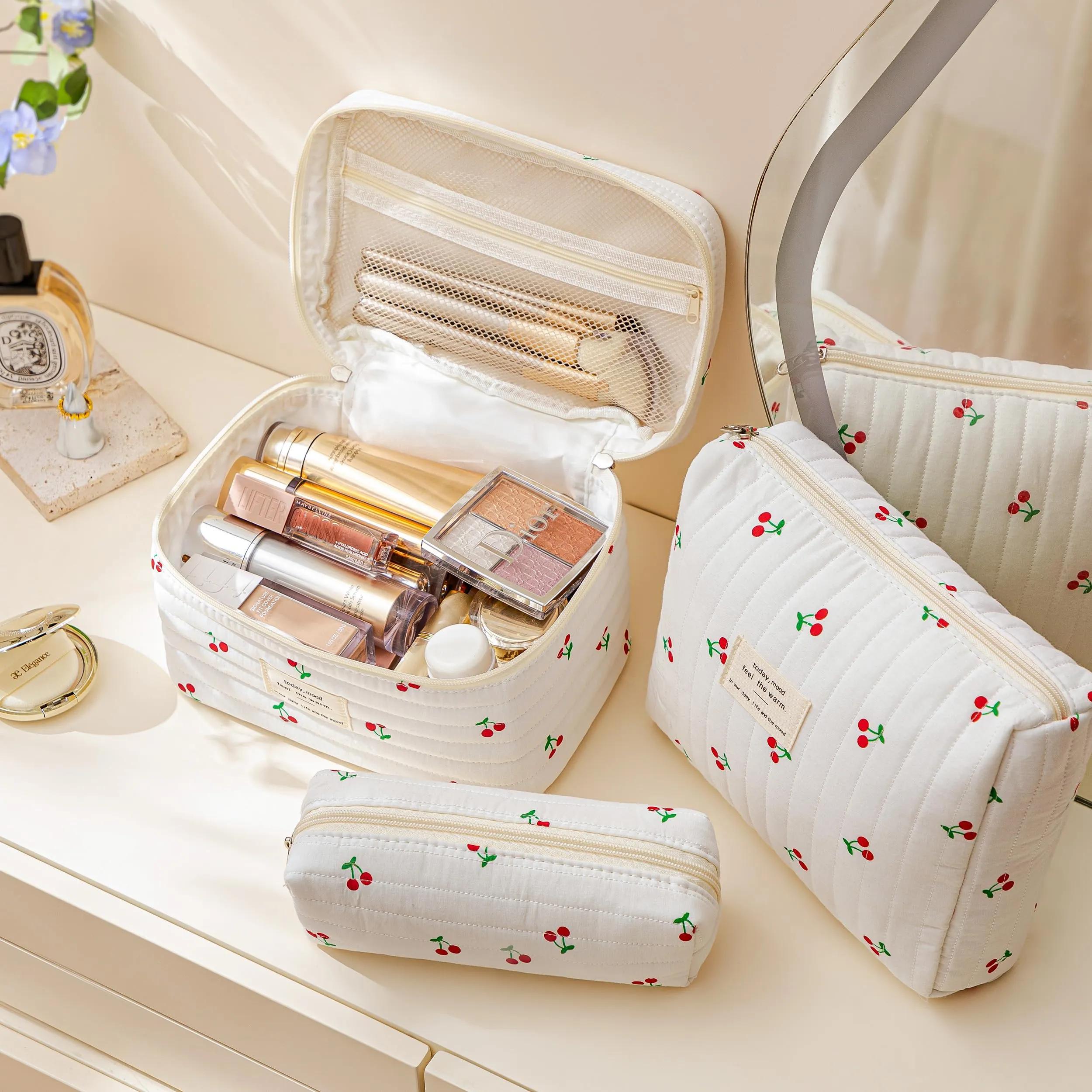 HBselect Quilted Makeup Bag, 3PCS Cotton Large Travel Makeup Bag, Cute Floral Coquette Make up Bag Cosmetic Bag Toiletry Bag for Women Girls