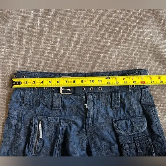 Johnny Was Zuma Belted Denim Textured Shorts Size 6