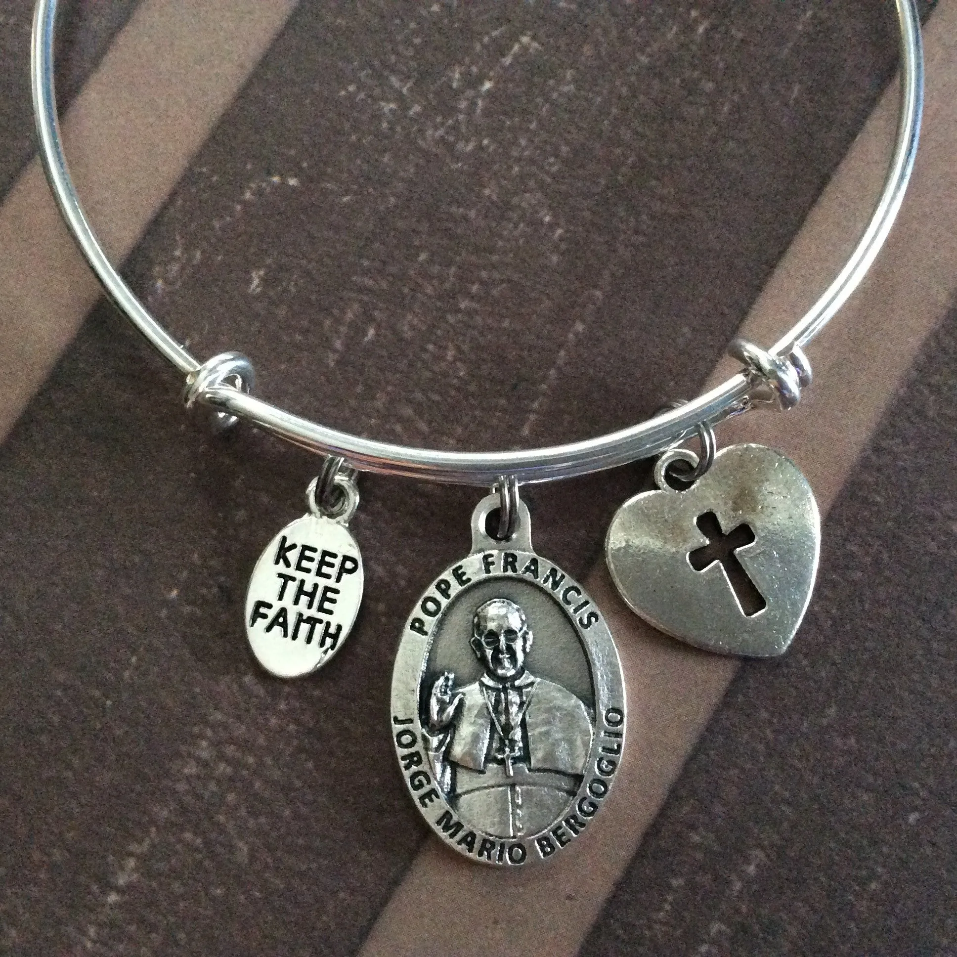 Keep the Faith Pope Francis Silver Medal Expandable Charm Bracelet Inspirational Jewelry