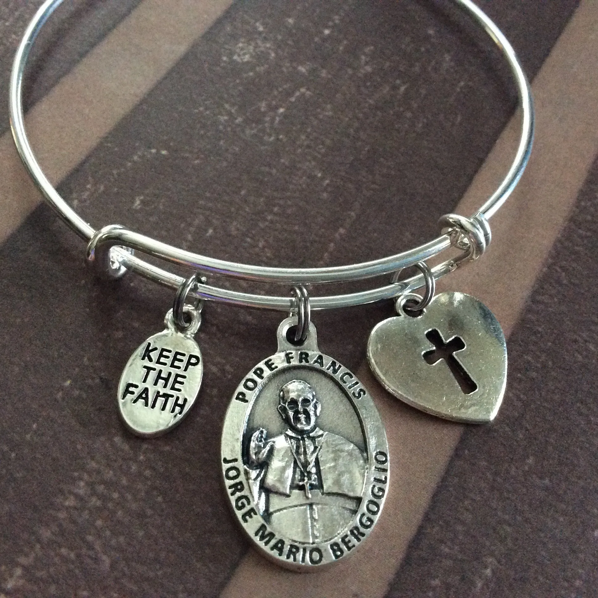 Keep the Faith Pope Francis Silver Medal Expandable Charm Bracelet Inspirational Jewelry