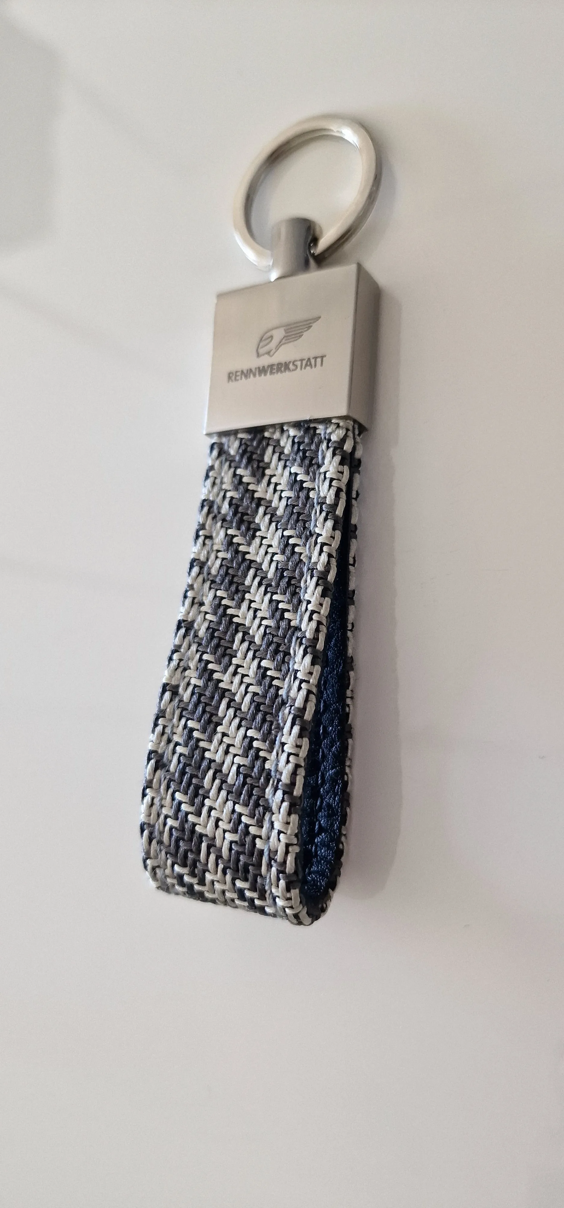 KeyRing - Houndstooth 'R' (modern) ARGATE GREY - 911 R 50th Anniversary - New Version