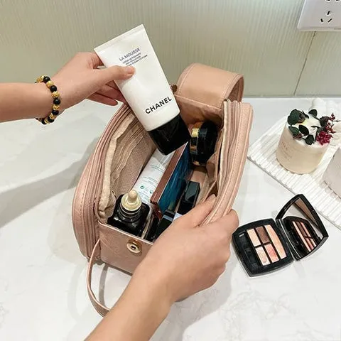 Large-capacity Travel Cosmetic Bag - LAST DAY 60% OFF