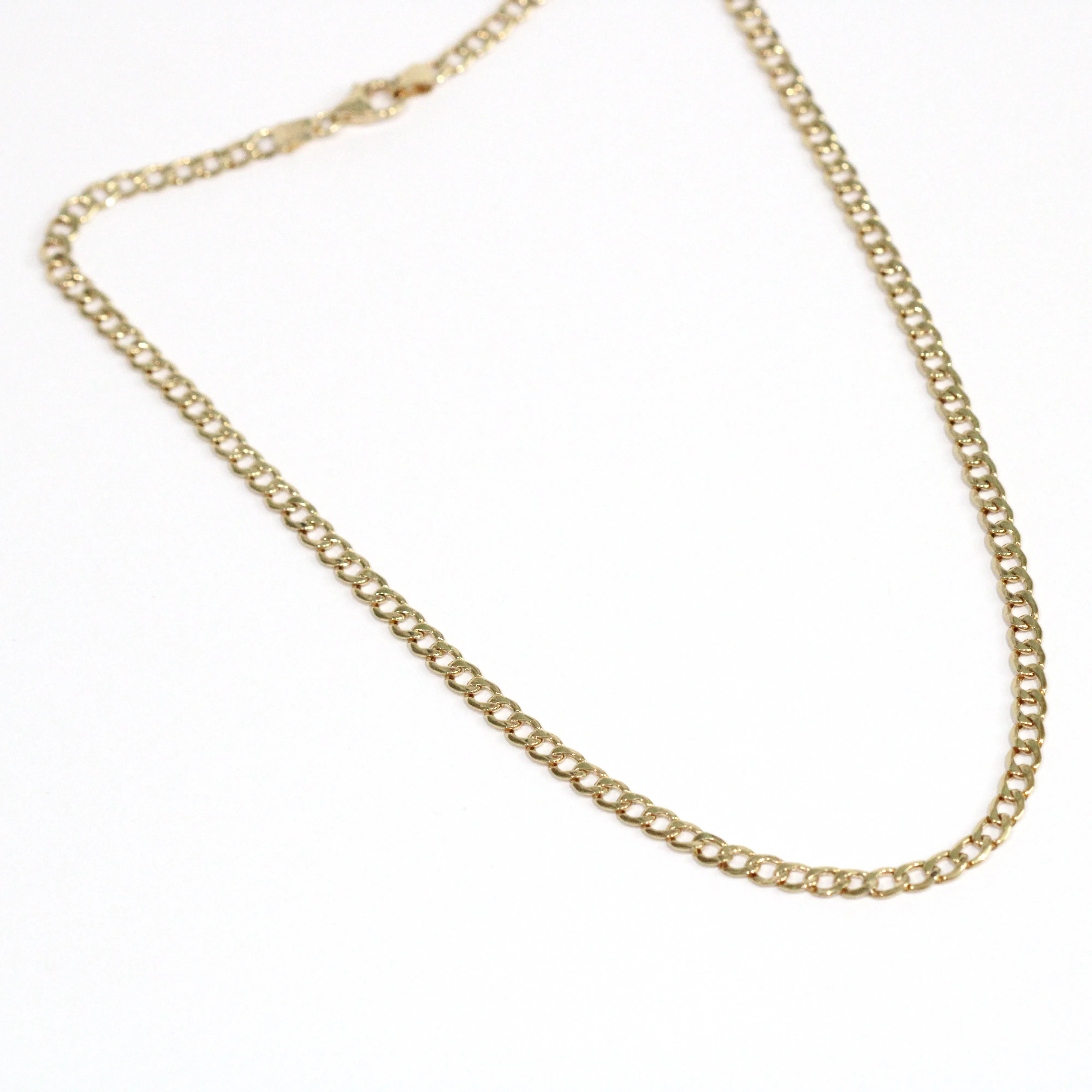 Lightweight Curb Chain Necklace