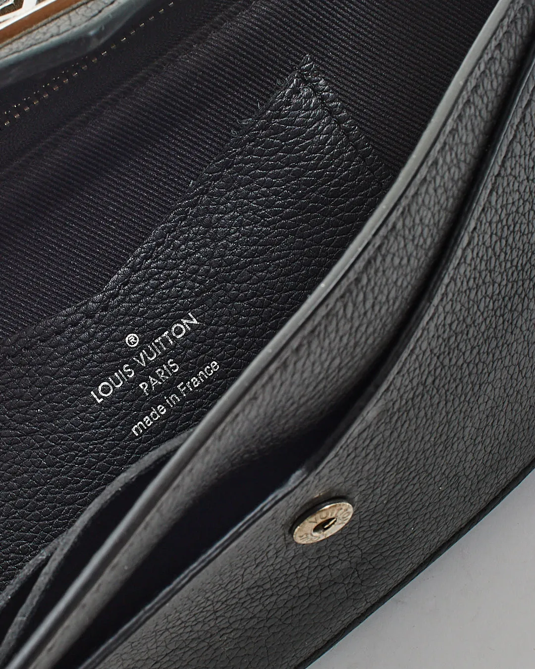Louis Vuitton Black Leather My Lock Me Long Wallet