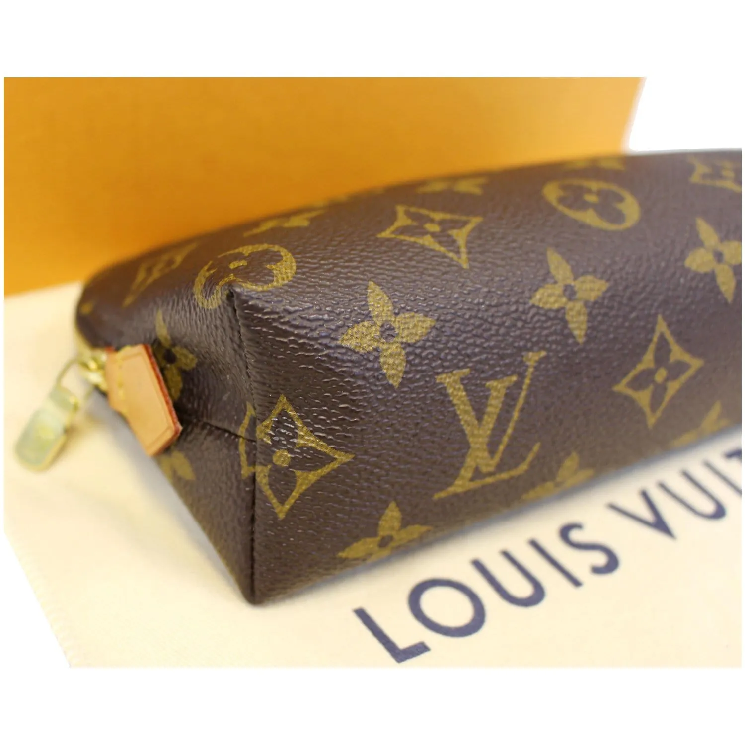 LOUIS VUITTON Monogram Canvas Cosmetic Pouch Brown
