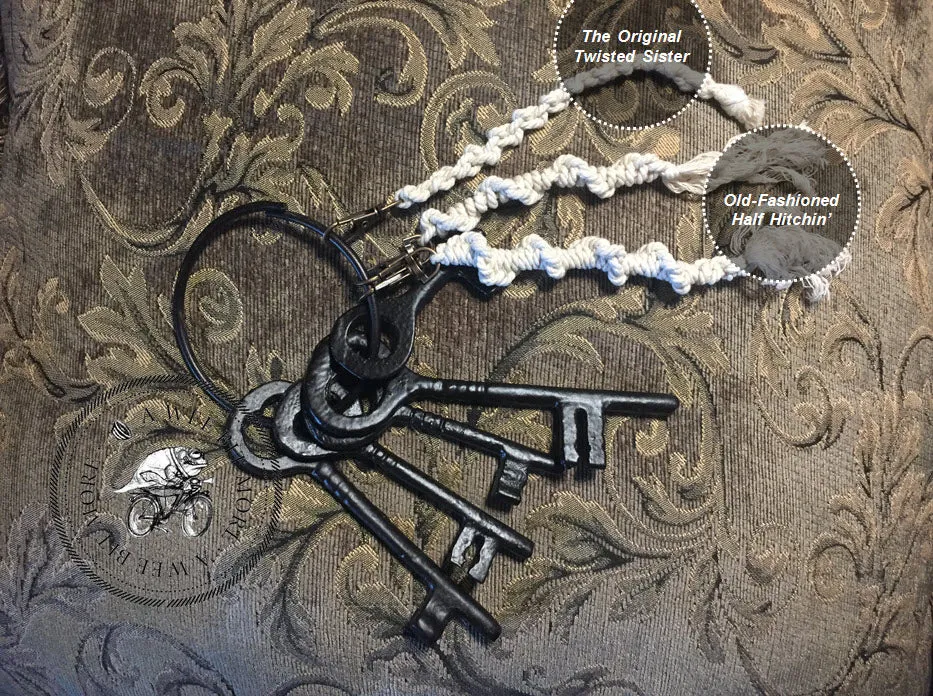 Macramé Key Ring