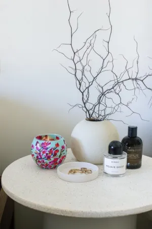 Mia Tealight Candle Holder