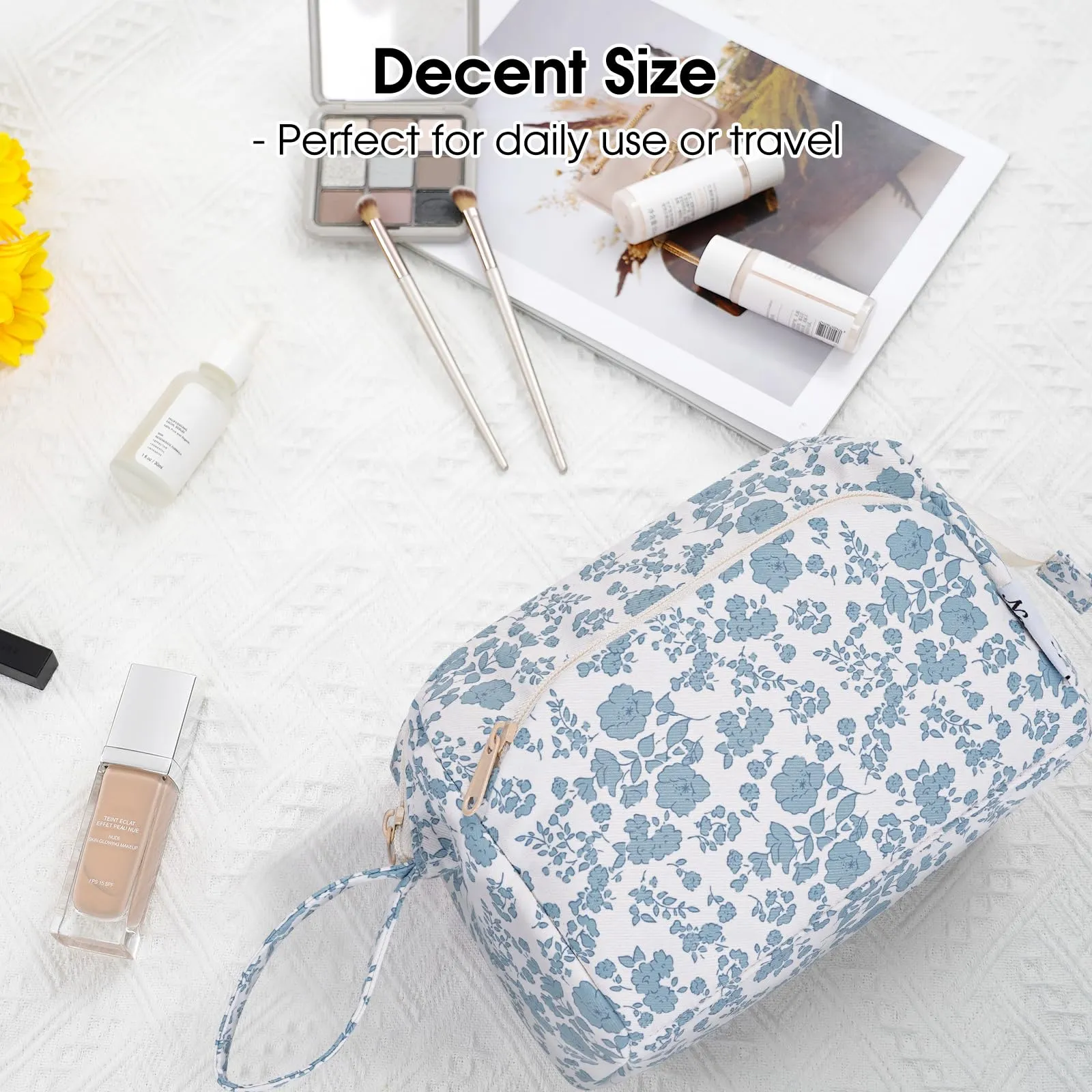 Narwey Cute Floral Makeup Bag Wide-open Make up Bag Travel Cosmetic Organizer Toiletry Bag for Cosmetics Toiletries Accessories (Little Blue Flower)