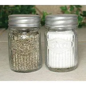 Set of 2  Charming Hoosier Salt & Pepper Shakers