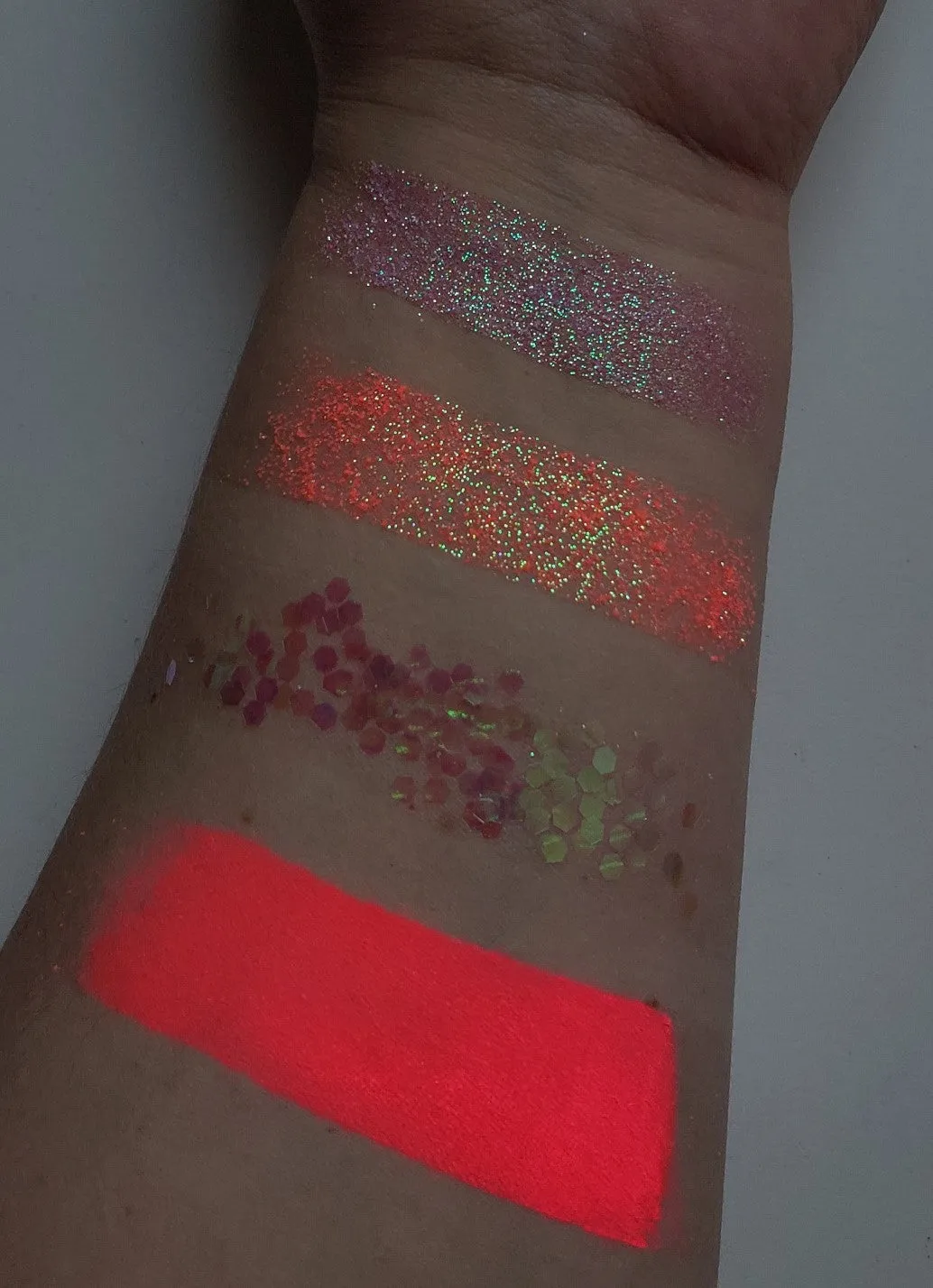 The Plastics Collection - Regina George Neon Pigment