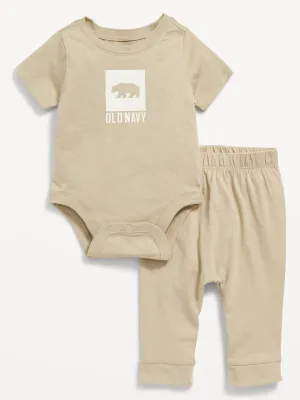 Unisex Logo-Graphic Bodysuit & U-Shaped Pull-On Pants Set for Baby