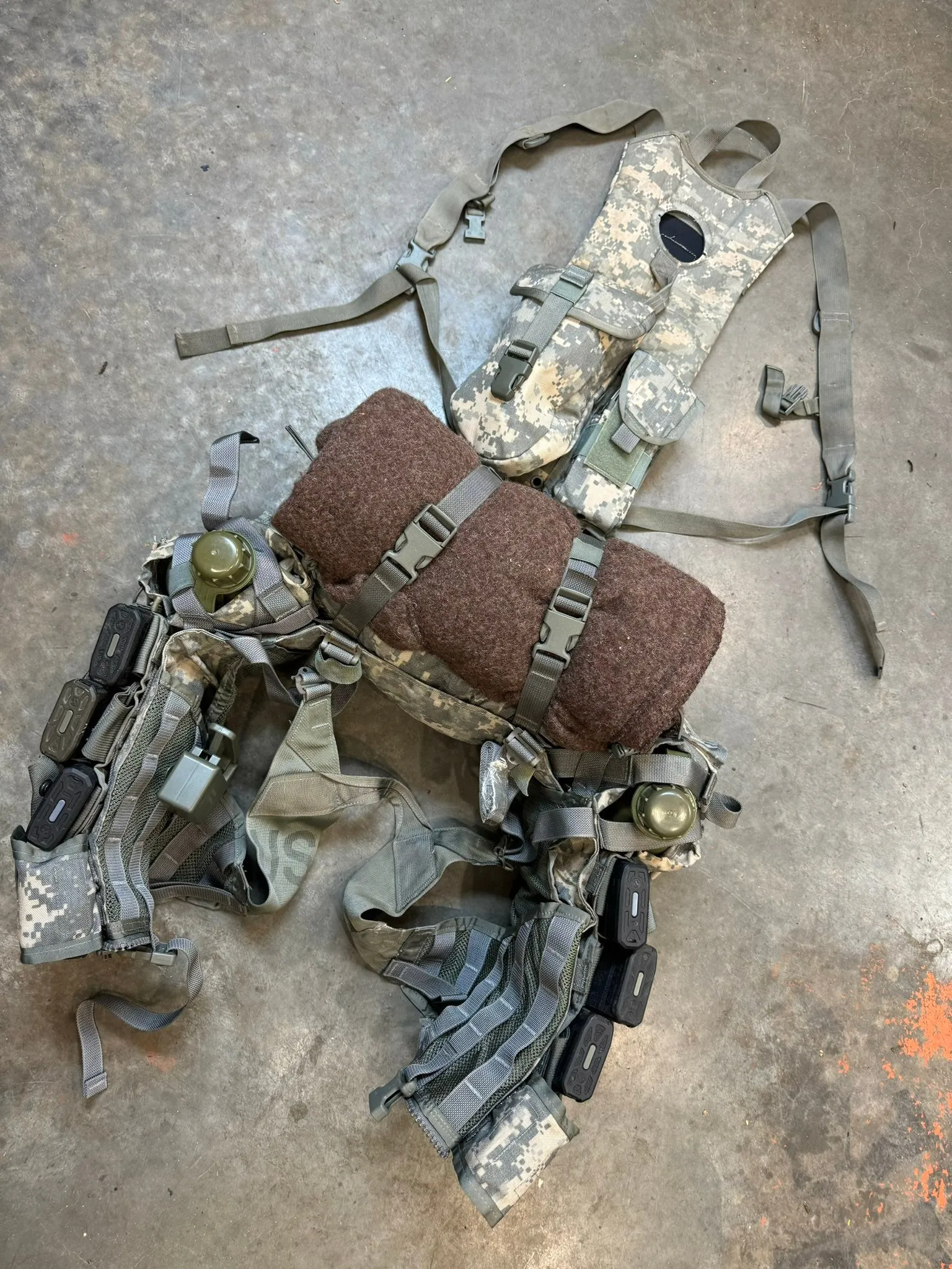 USGI Buttpack/Waistpack - MOLLE-ii