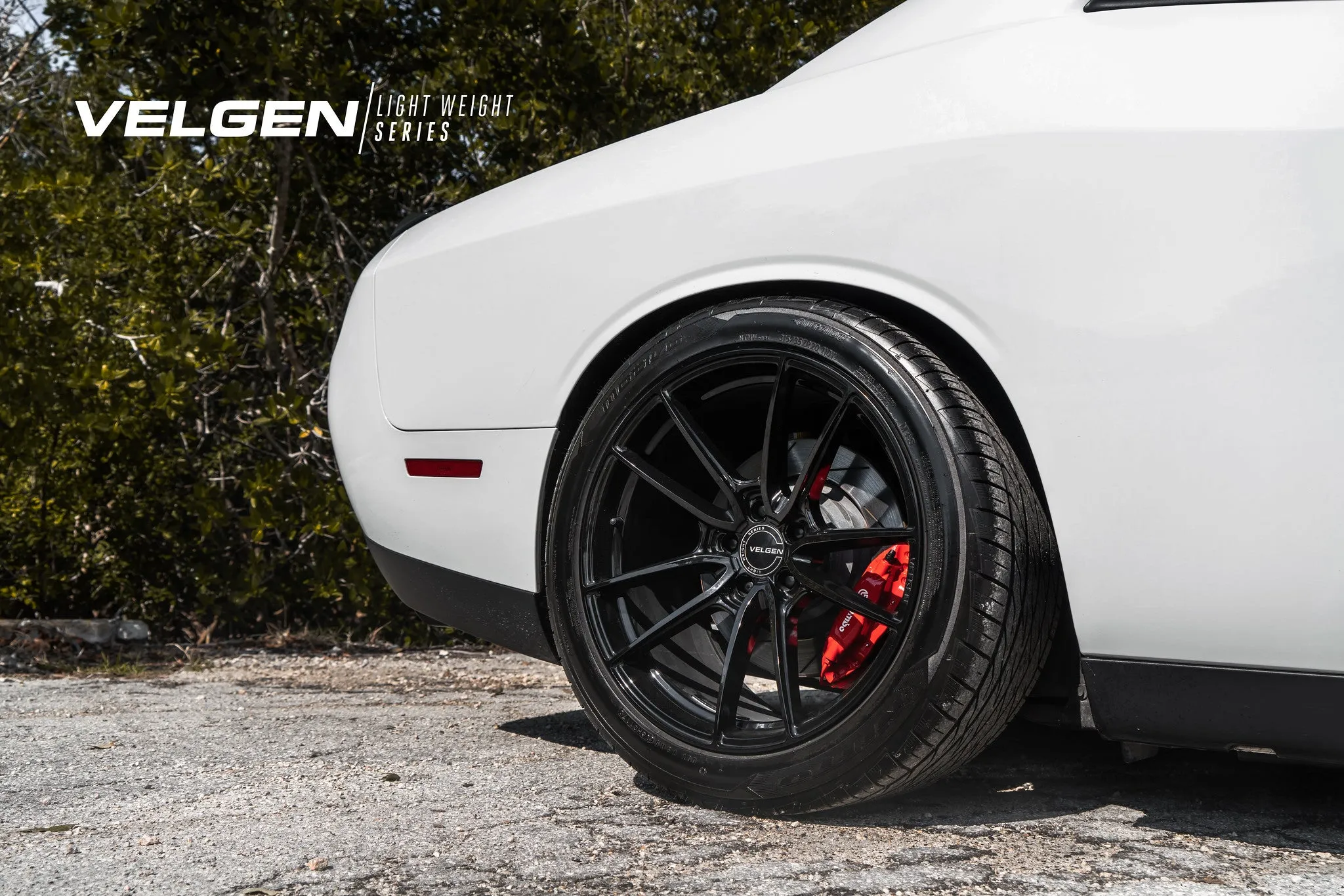 Velgen VF5 Lightweight Gloss Black 20s | Dodge Charger/Challenger