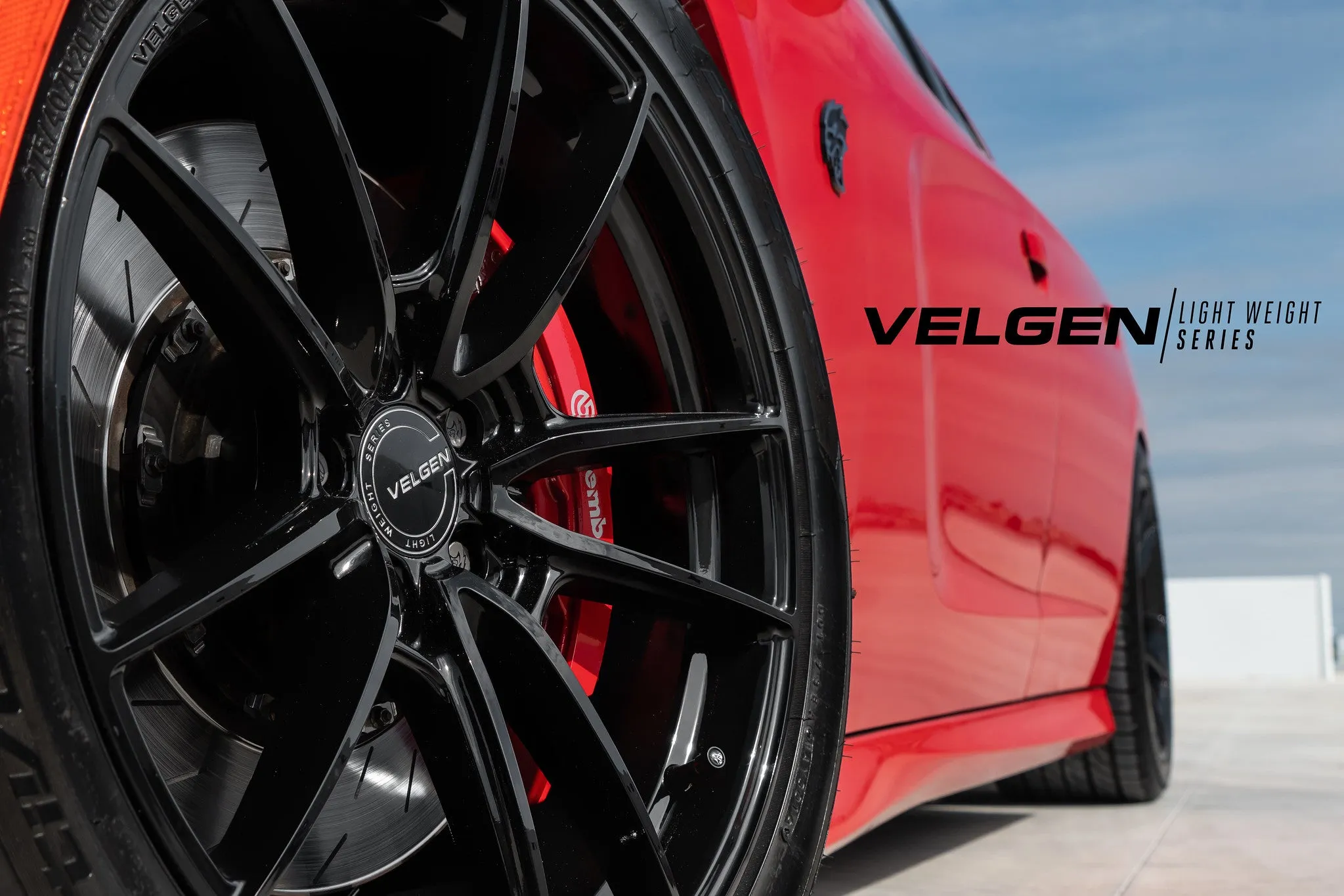 Velgen VF5 Lightweight Gloss Black 20s | Dodge Charger/Challenger