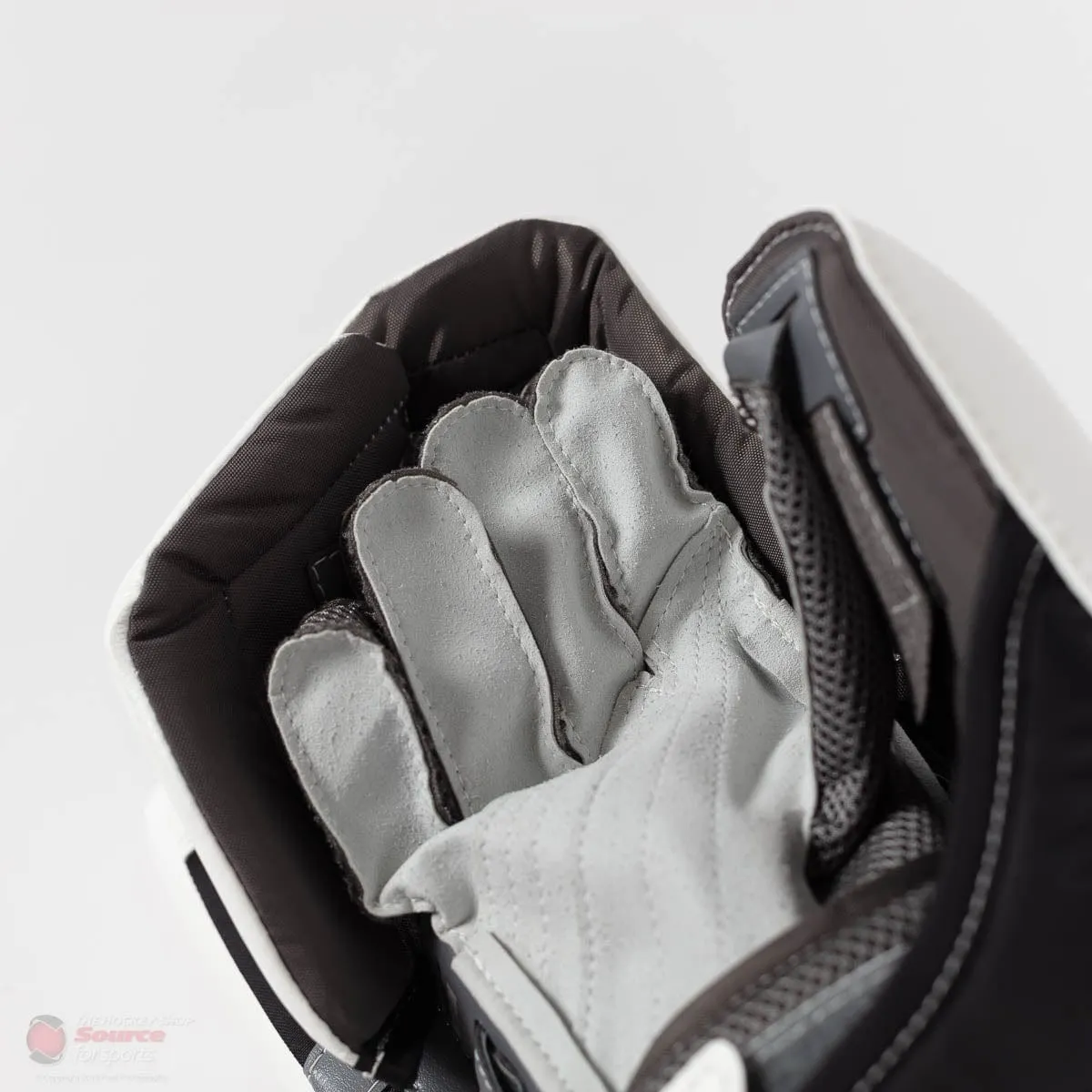 Warrior Ritual G4 Pro Senior Goalie Blocker