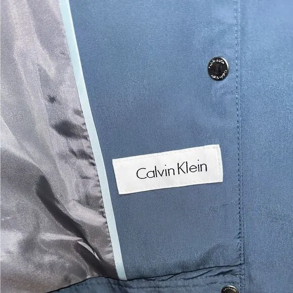 Women Calvin Klein Lightweight removable hoodie size small